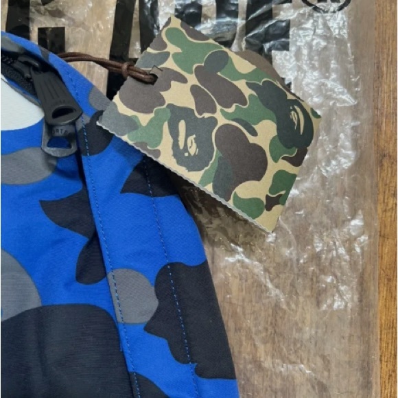 Bape - Picture 4 of 5